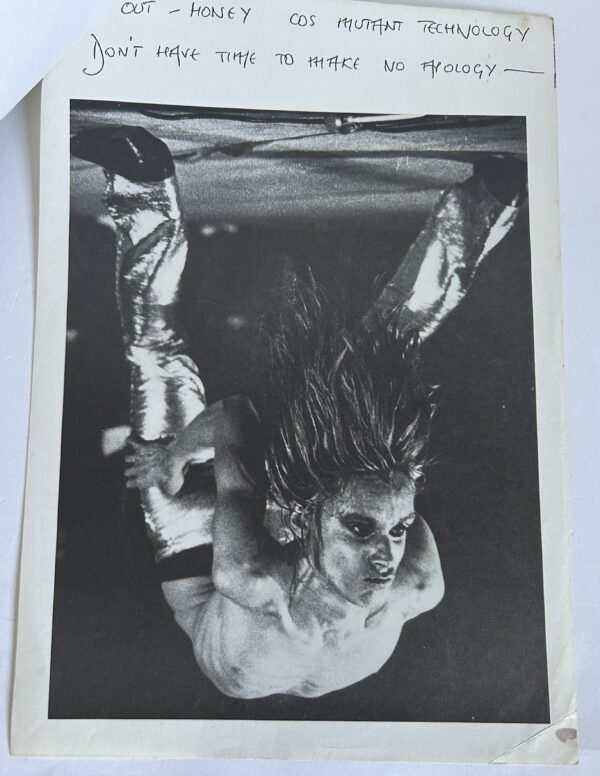 London’s Outrage - Jon Savage 1976 Punkzine - Sex Pistols, Damned